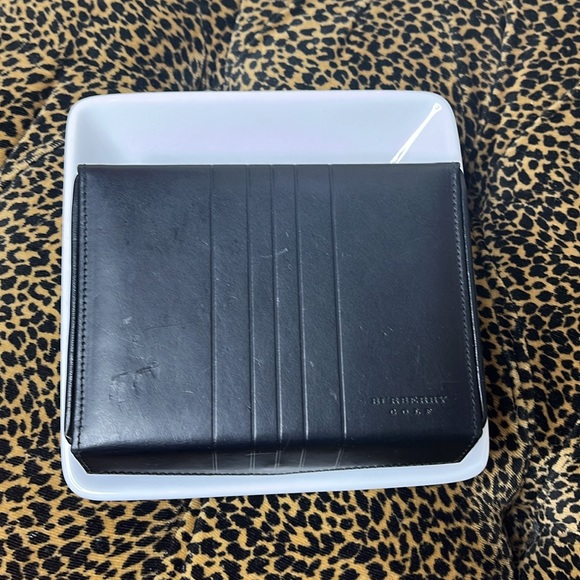 ⭐️🎉🪩 HOST PICK ⭐️🎉BURBERRY GOLF DOMINOES & CRIBBAGE SET - Picture 2 of 7